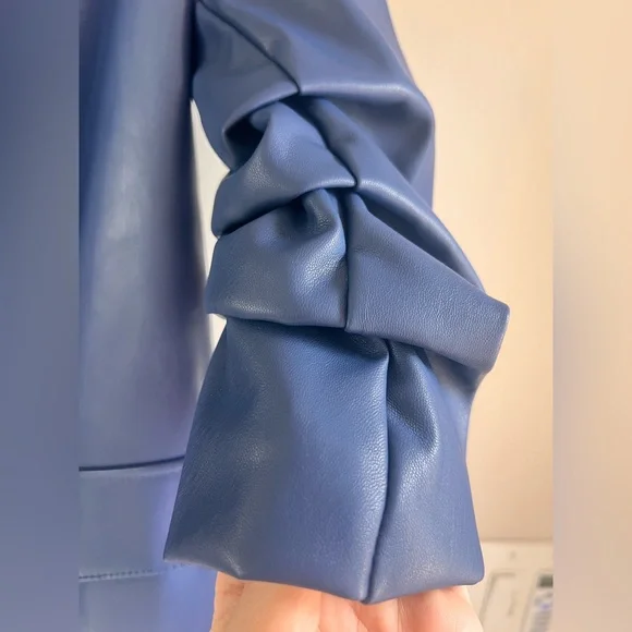 Venti6 Women’s Italian Vegan Leather Blue Blazer Jacket NWT! - Picture 4 of 6